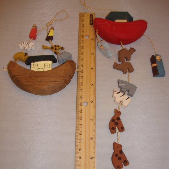 NOAH'S ARK 2 Wood Unique and rare Ornaments Decorations NEW - Picture 1 of 5